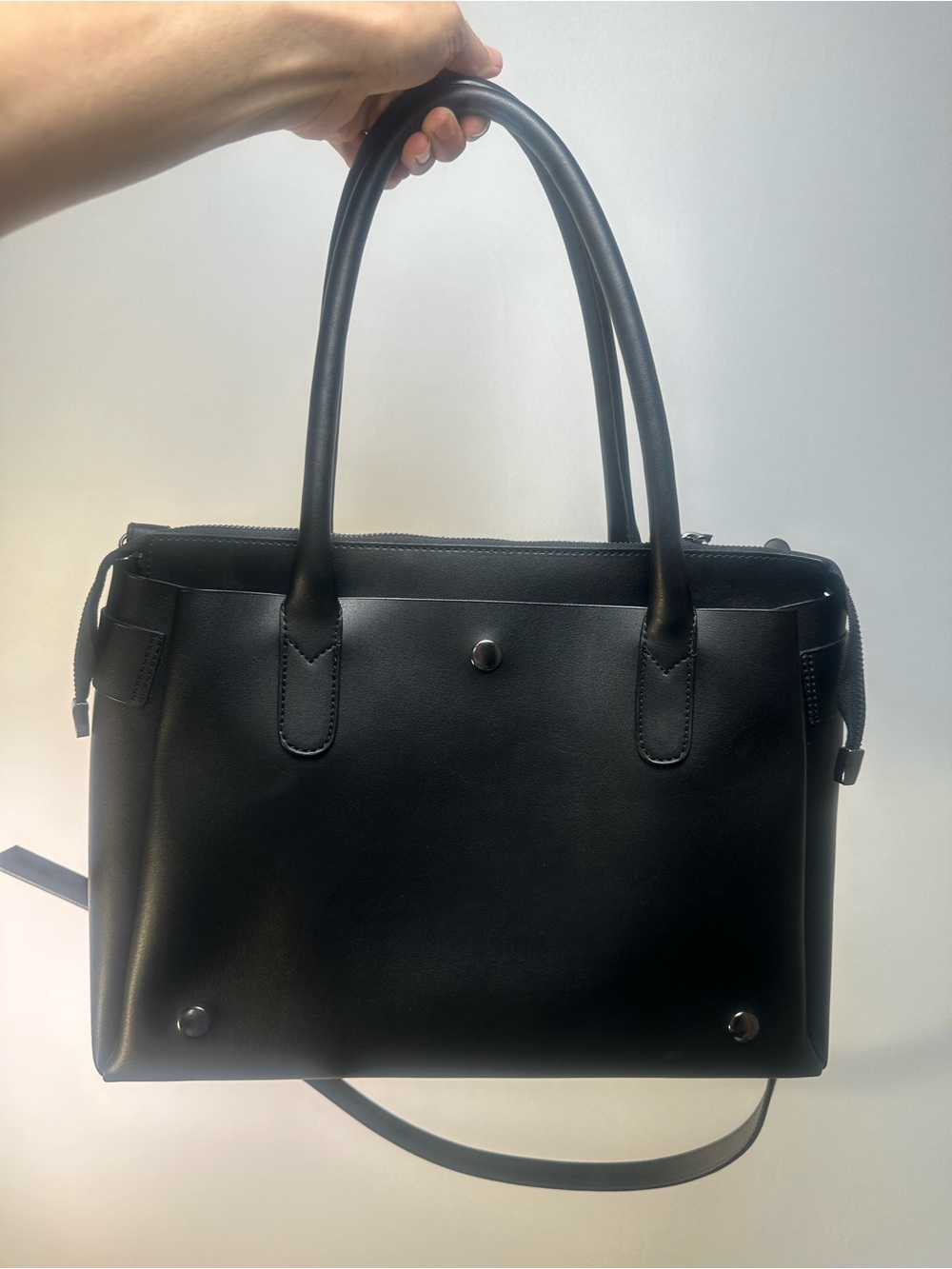Classic Black Faux Leather Shoulder Bag - Sleek Everyday Tote